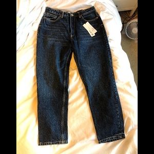 Zara High-Rise Classic Mom Fit Jeans